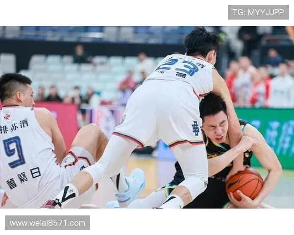 南京篮球队荣登耐力排行榜榜首展现卓越实力与团队精神